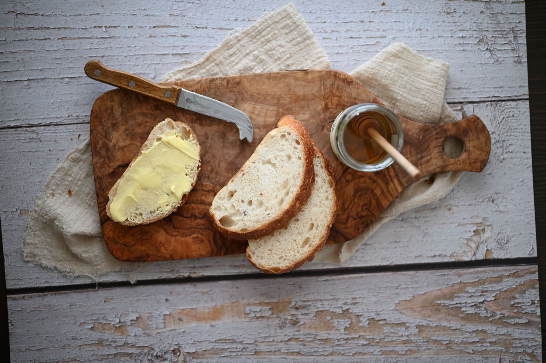 Fresh bread with honey
